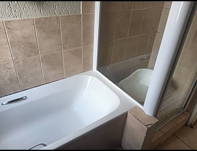 2 BEDROOM SECTIONAL TITLE FOR SALE IN KLIPPOORTJE